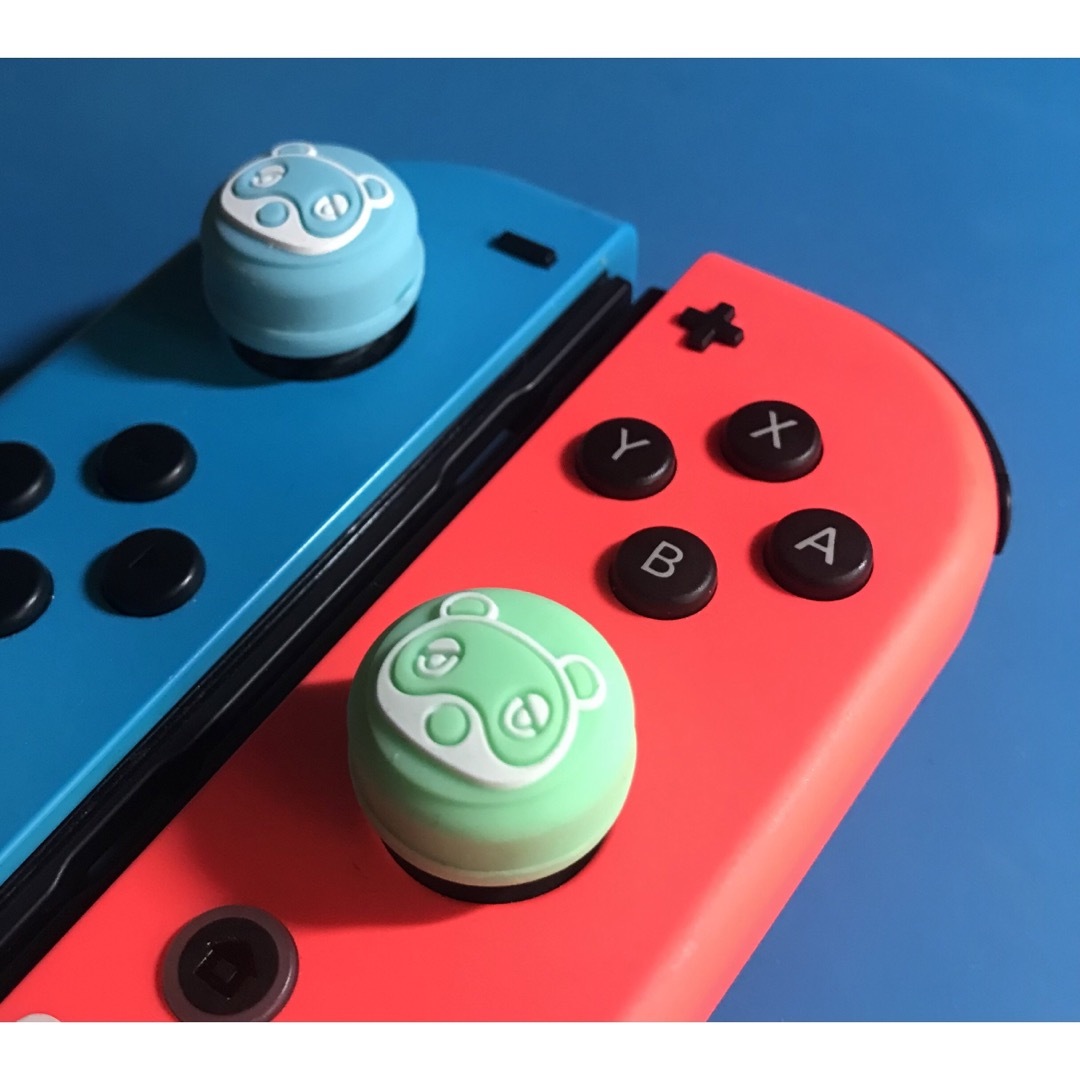 ニンテンドースイッチ　あつまれどうぶつの森　ジョイコン　スティックカバー エンタメ/ホビーのゲームソフト/ゲーム機本体(その他)の商品写真