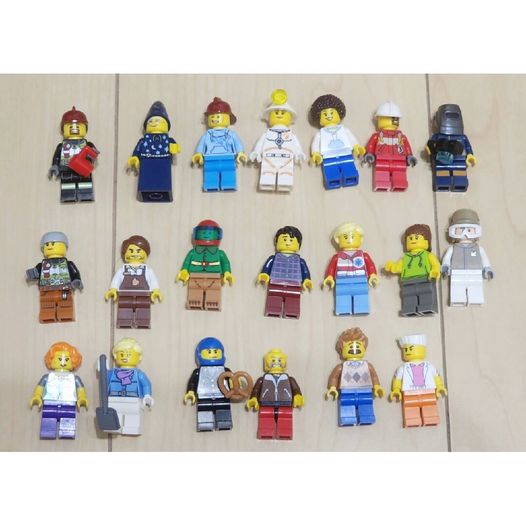 nowhereman様専用　LEGO  レゴ  ミニフィギュア  20体セット⑤ エンタメ/ホビーのおもちゃ/ぬいぐるみ(その他)の商品写真