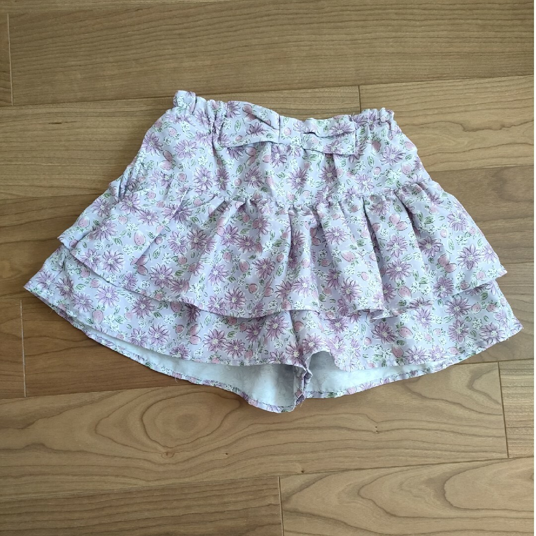 anyFAM(エニィファム)のanyfam花柄スカパン キッズ/ベビー/マタニティのキッズ服女の子用(90cm~)(パンツ/スパッツ)の商品写真