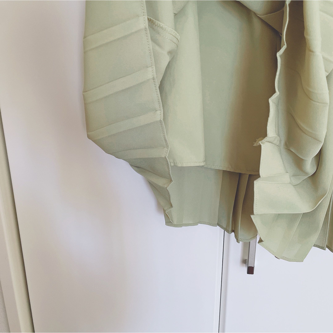 UNIQLO(ユニクロ)のシフォンプリーツロングスカート　ライトグリーン　Sサイズ レディースのスカート(ロングスカート)の商品写真