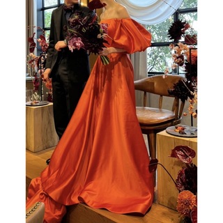 カラードレス　オレンジ　yns wedding(ウェディングドレス)