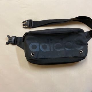 アディダス(adidas)のアディダス　ボディバック　ウエストポーチ　斜め掛けバッグ(ボディバッグ/ウエストポーチ)