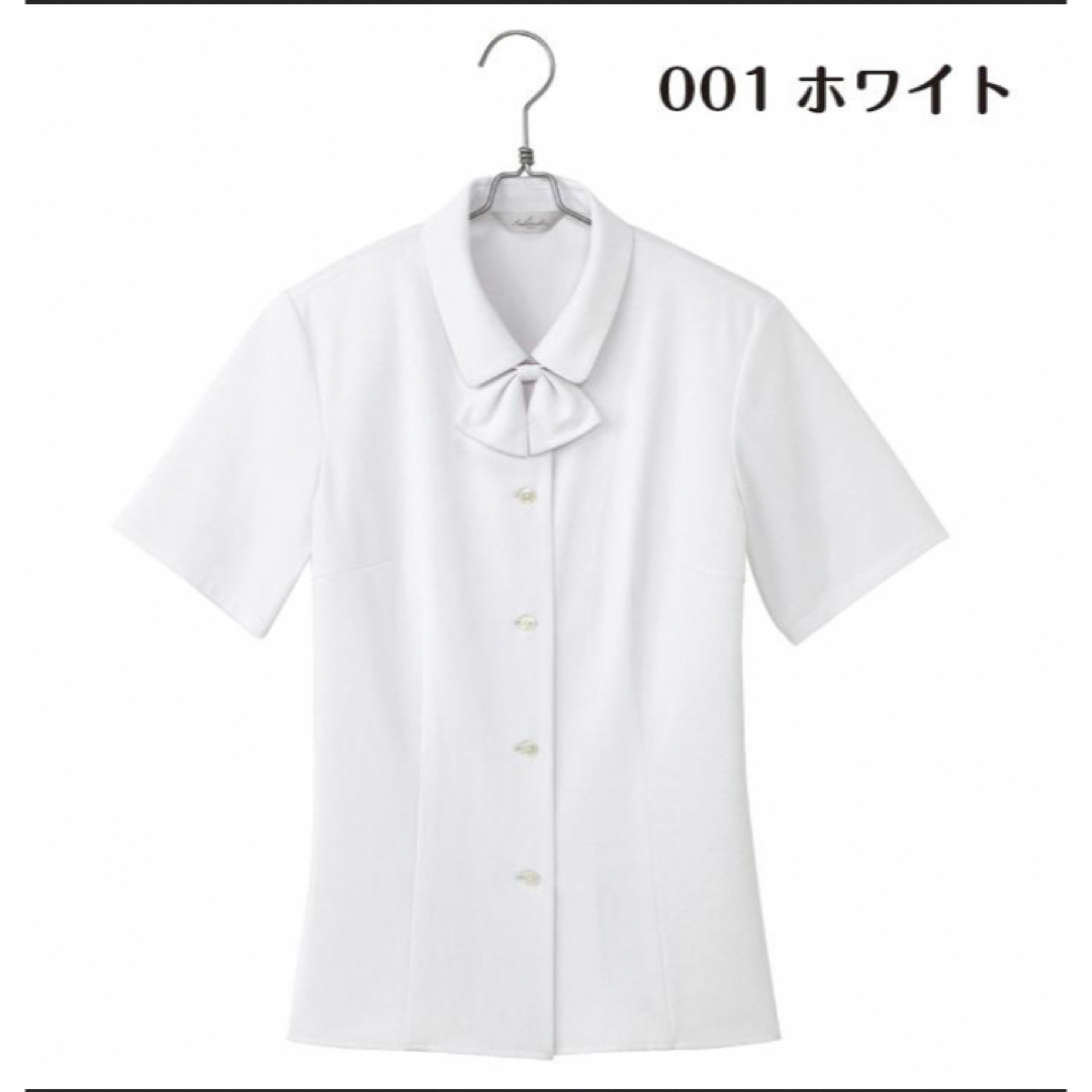 新品未使用　半袖ブラウス13号　白 レディースのトップス(シャツ/ブラウス(半袖/袖なし))の商品写真