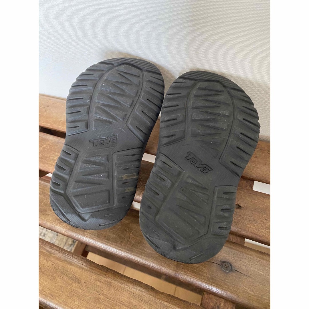 Teva(テバ)のTEVA テバ ストラップ サンダル 16cm キッズ/ベビー/マタニティのキッズ靴/シューズ(15cm~)(サンダル)の商品写真