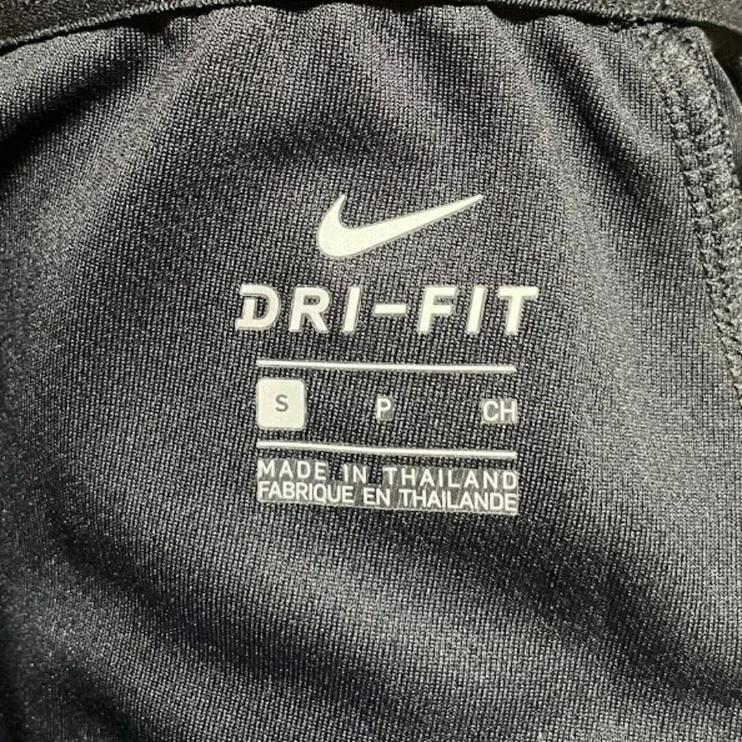 NIKE(ナイキ)のNIKE DRI-FIT/adidas 2点セット ショートパンツ レディース スポーツ/アウトドアのトレーニング/エクササイズ(ヨガ)の商品写真