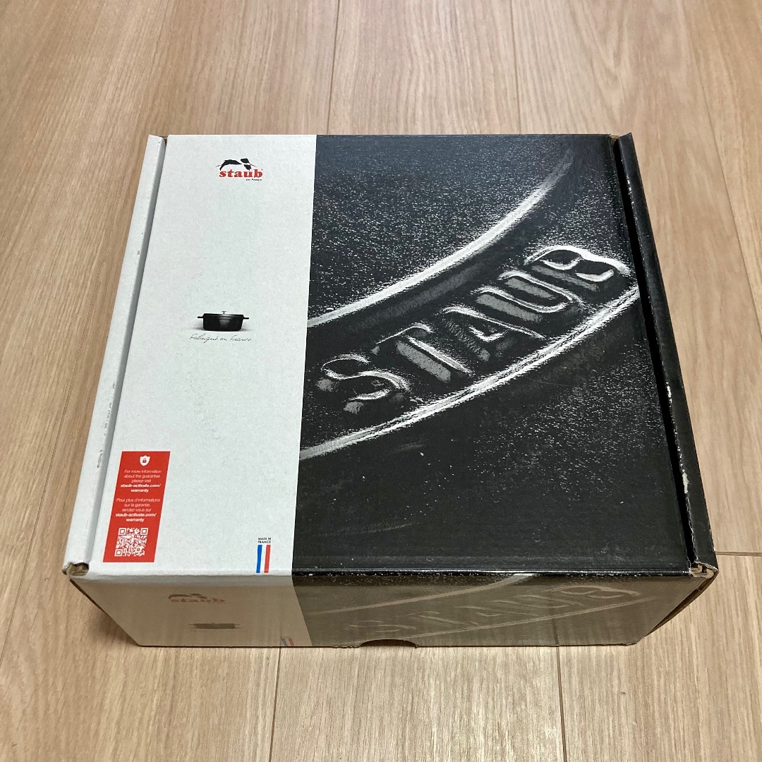 ストウブ ピコ・ココット ラウンド 22cm ボルドー 40502-293 ストウブ ピコ・ココット ラウンド 22cm ボルドー 40502-293