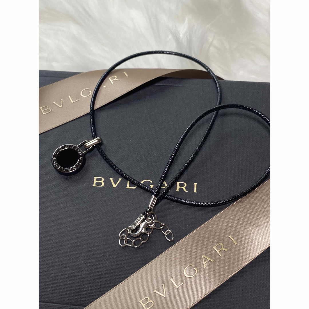 【新品正規品】BVLGARI ペンダント チャーム +チェーン 革紐 ネックレス