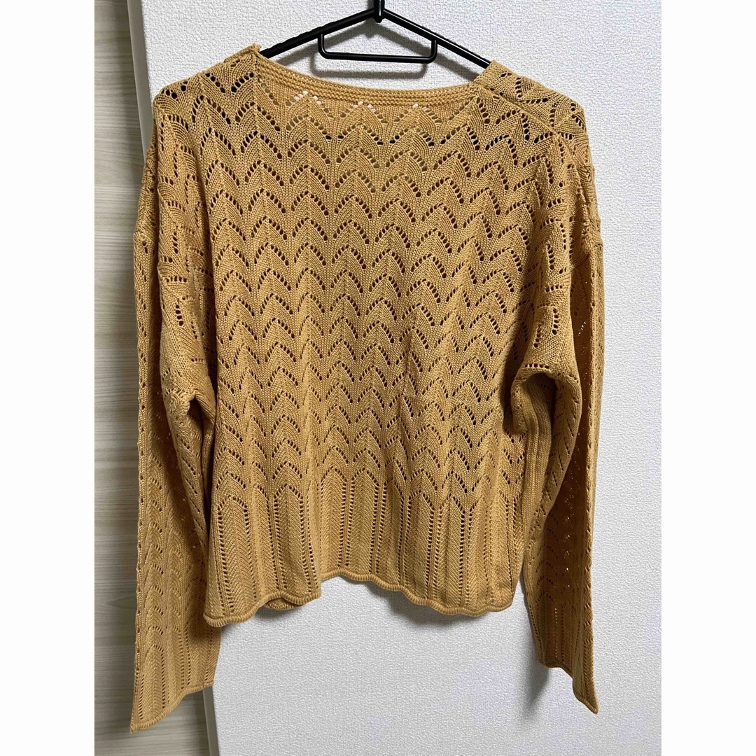dholic(ディーホリック)のVネックパンチングニット レディースのトップス(ニット/セーター)の商品写真