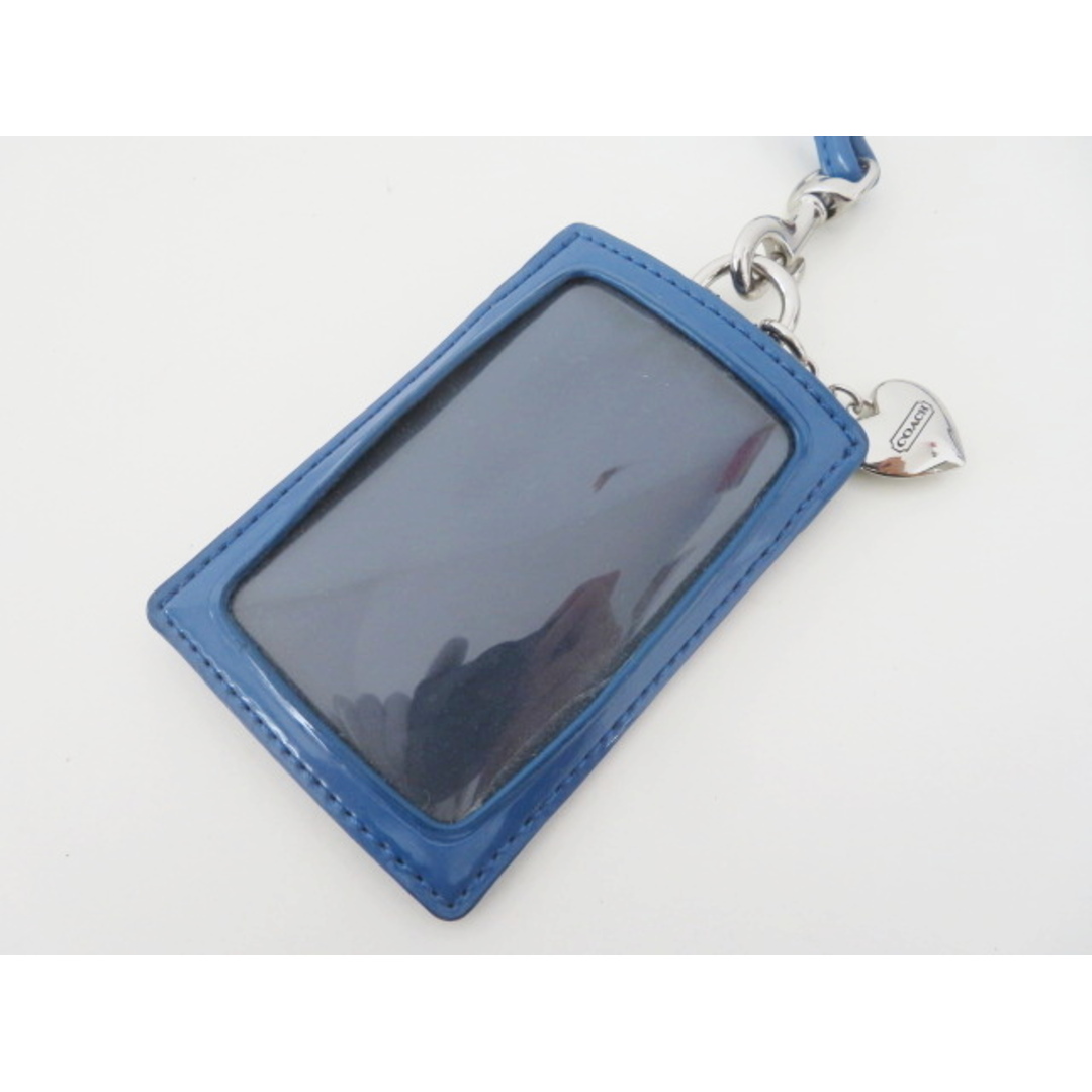 COACH(コーチ)のM08 コーチ シグネチャー ネックストラップ付き IDケース/カードケース レディースのファッション小物(パスケース/IDカードホルダー)の商品写真