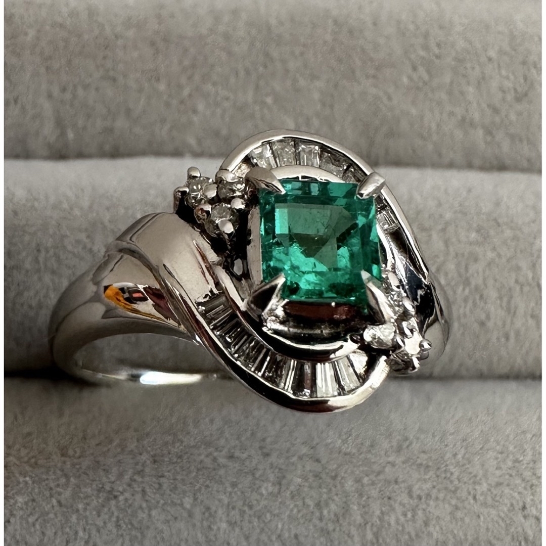 エメラルド ダイヤ リング プラチナ 0.72ct 0.3ct | www