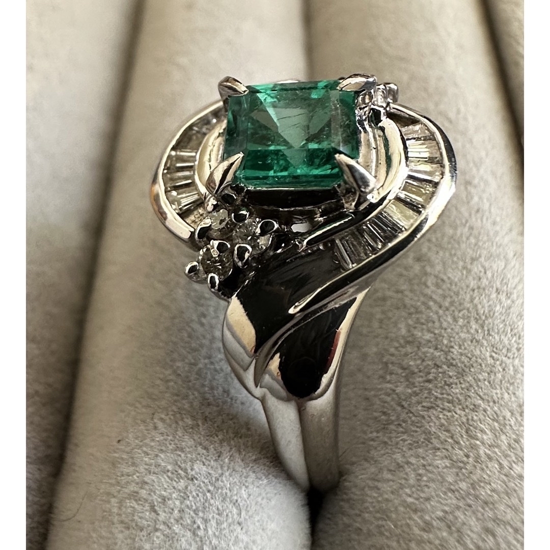 エメラルド ダイヤ リング プラチナ 0.72ct 0.3ct | www