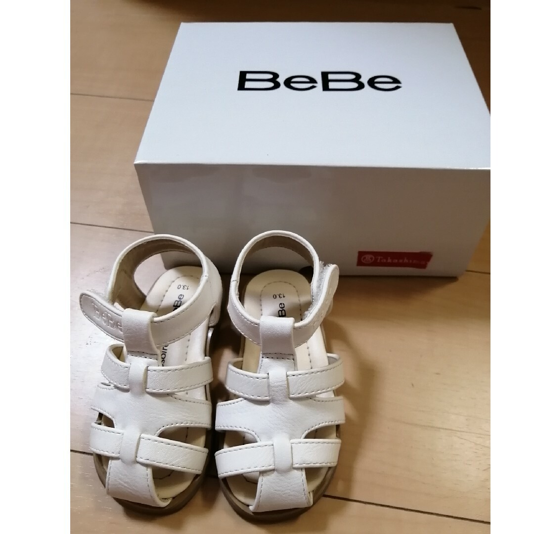 BeBe(ベベ)の【週末限定値下げ】BeBe　ベビーサンダル　革サンダル　くつ キッズ/ベビー/マタニティのベビー靴/シューズ(~14cm)(サンダル)の商品写真