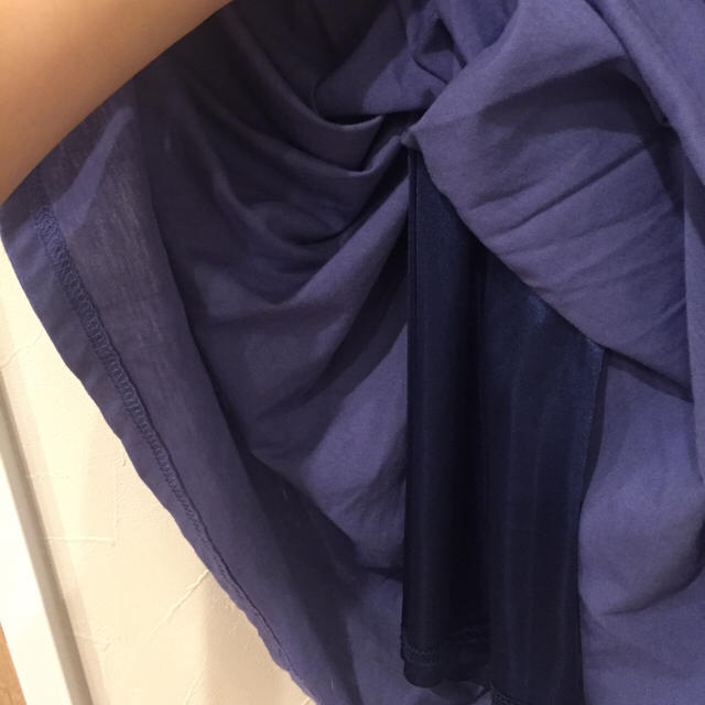 RayCassin(レイカズン)のロングスカート ブルー 青 無地  レディースのスカート(ロングスカート)の商品写真