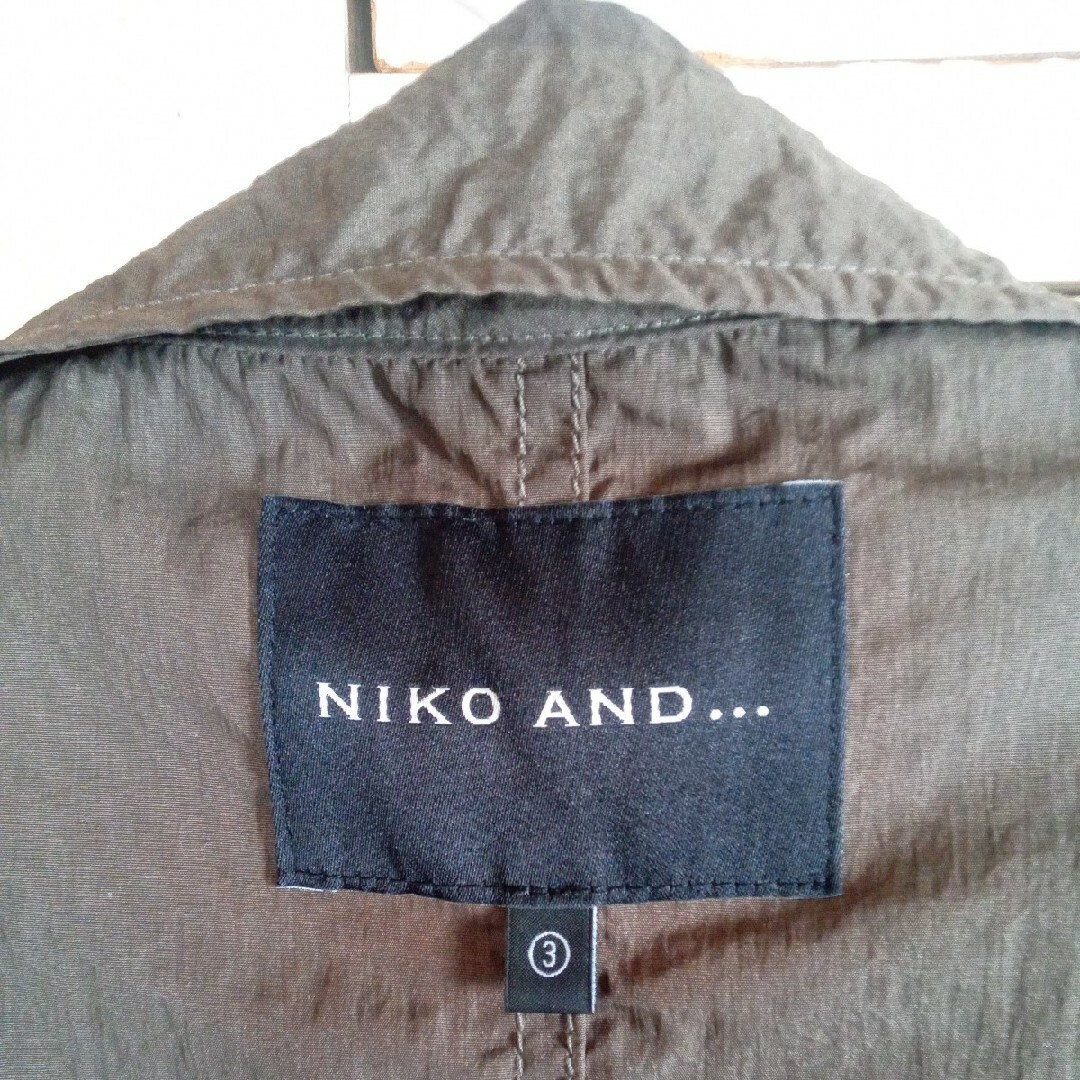 niko and...(ニコアンド)のniko and… NYLON SAFARI JACKET  Ｌ 中古 美品 メンズのジャケット/アウター(ナイロンジャケット)の商品写真