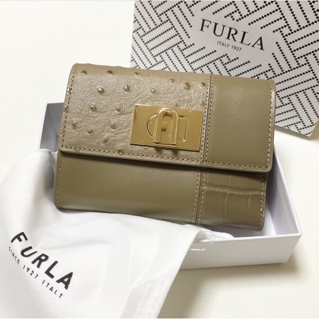 【新品・未使用！】FURLA フルラ 三つ折り財布 カーキブラウン系