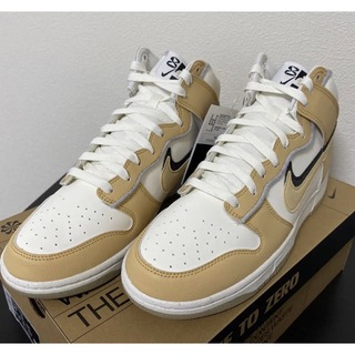 NIKE レディース 25.5 DUNK HIGH PRM スニーカーベージュ