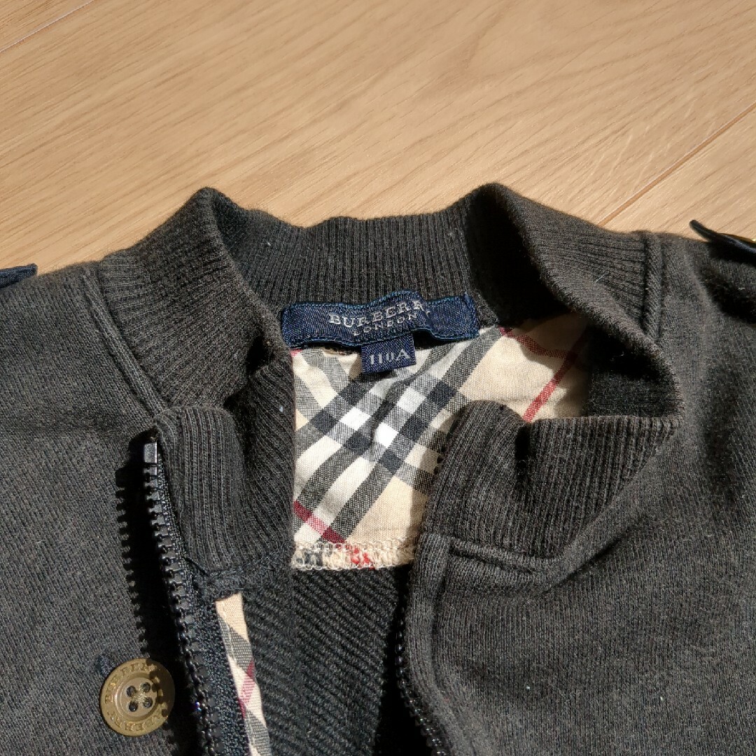 BURBERRY BLACK LABEL(バーバリーブラックレーベル)のBURBERRY　ベスト　男女兼用 キッズ/ベビー/マタニティのキッズ服男の子用(90cm~)(その他)の商品写真