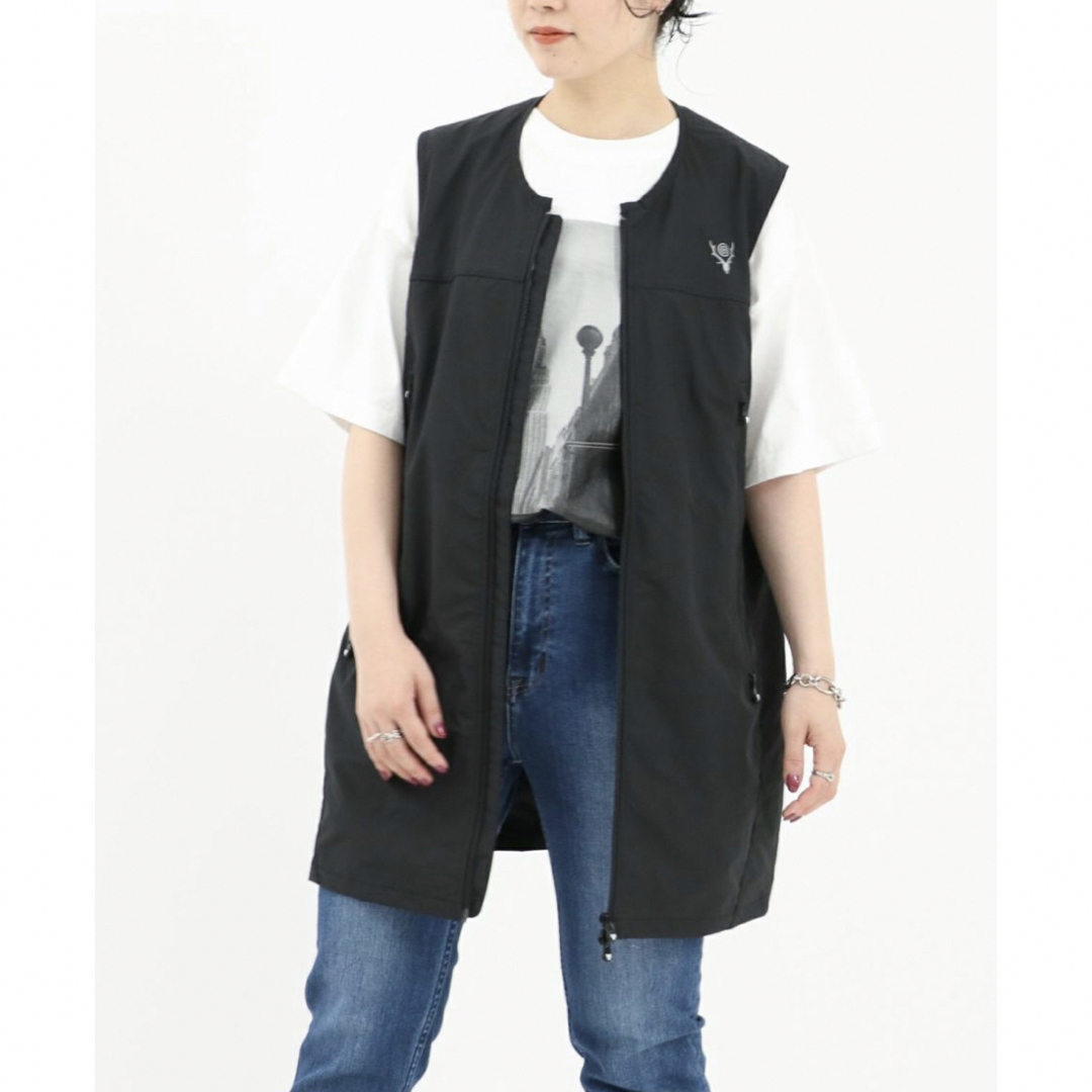 Sleeveless Crew Neck Boulder Coat