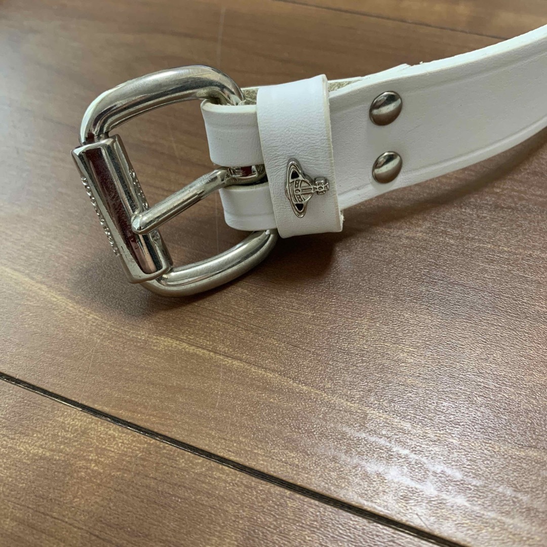 Vivienne Westwood ヴィヴィアンウエストウッド ベルト 白の通販 by