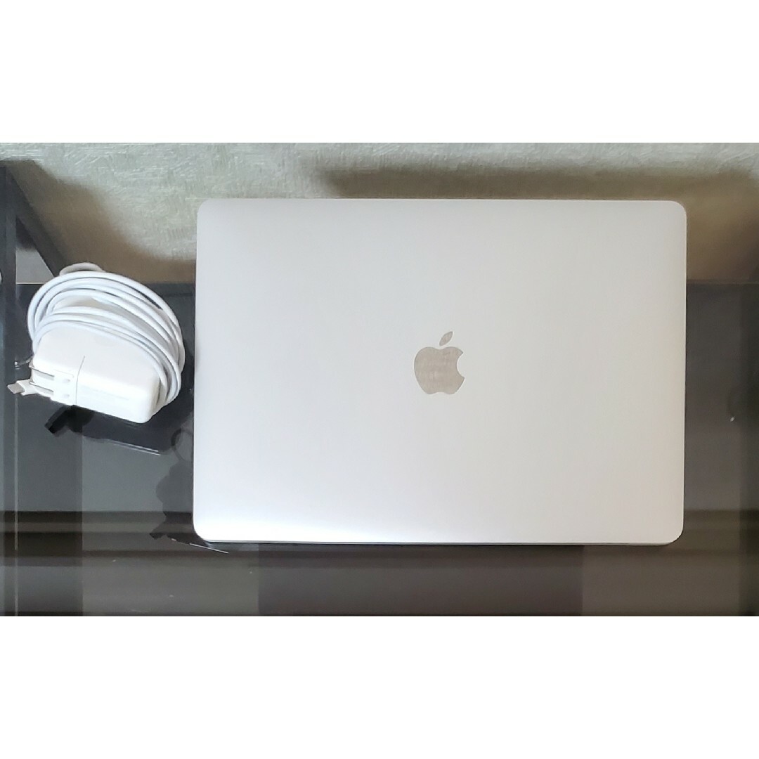 Core i7 Apple MacBook Pro13インチ 2018 1TB スマホ/家電/カメラのPC/タブレット(ノートPC)の商品写真