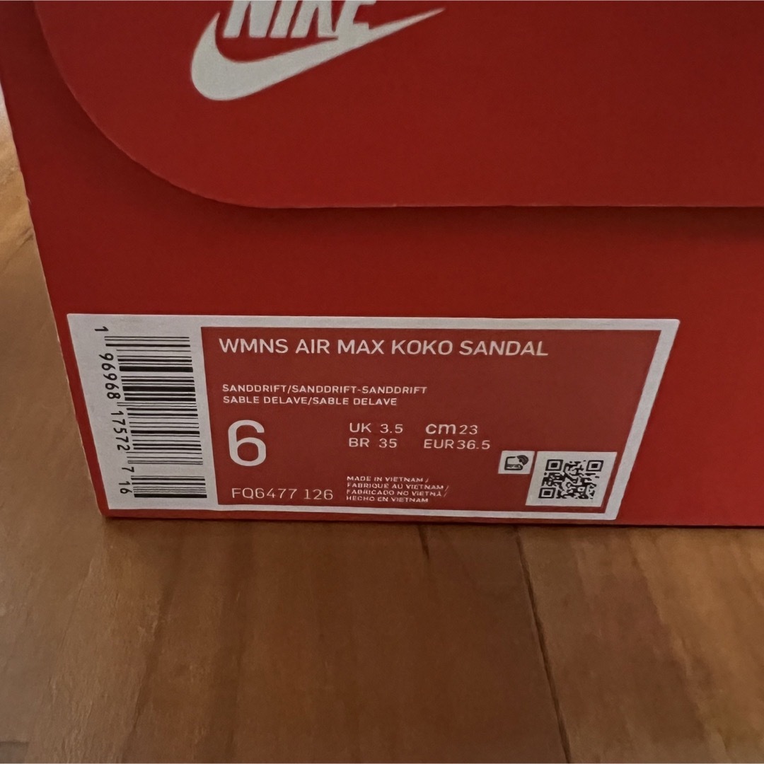 NIKE(ナイキ)のナイキ ウィメンズ エアマックスココ サンダルサンドドリフト 23cm レディースの靴/シューズ(サンダル)の商品写真