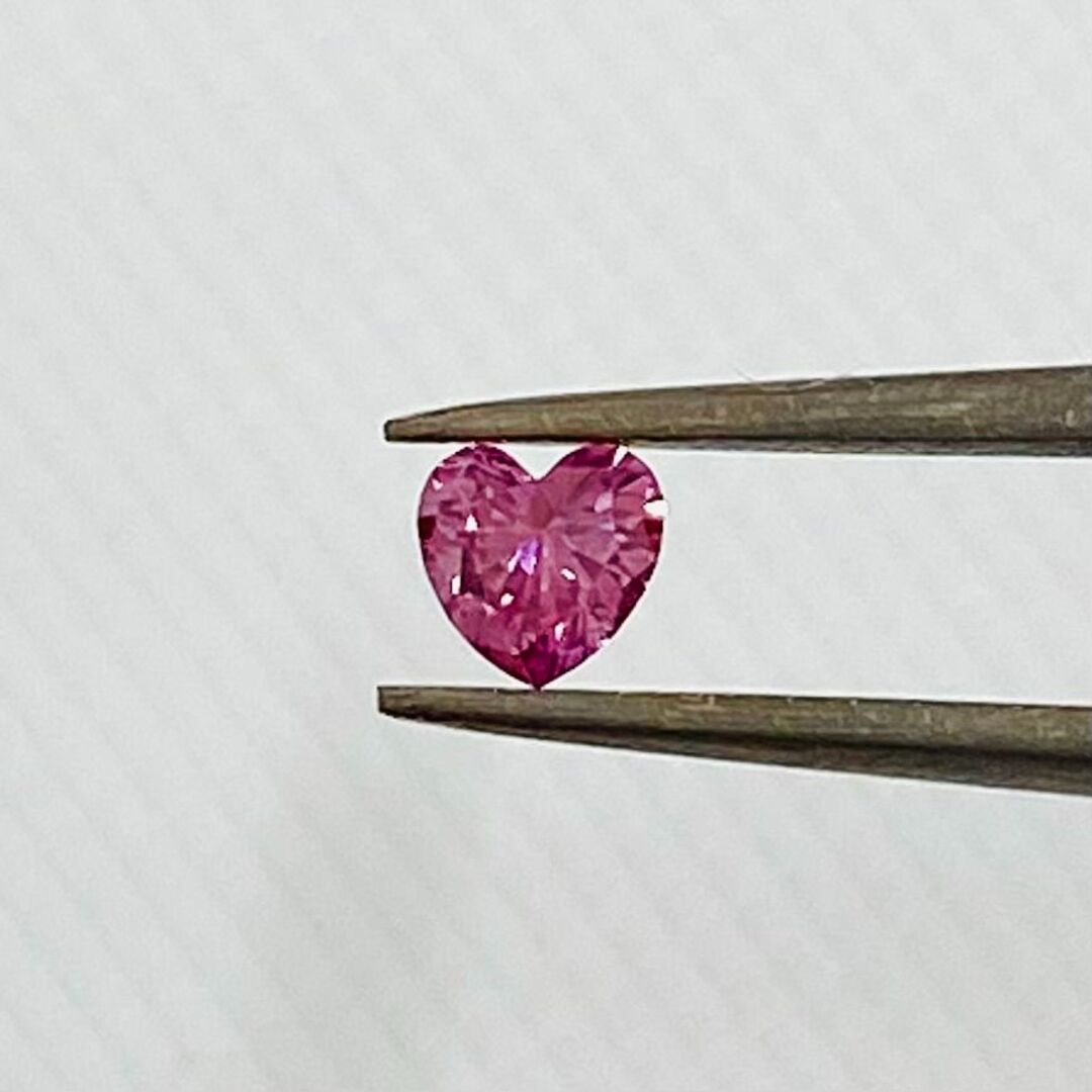 FANCY VIVID PURPLISH PINK 0.073ct HS 4