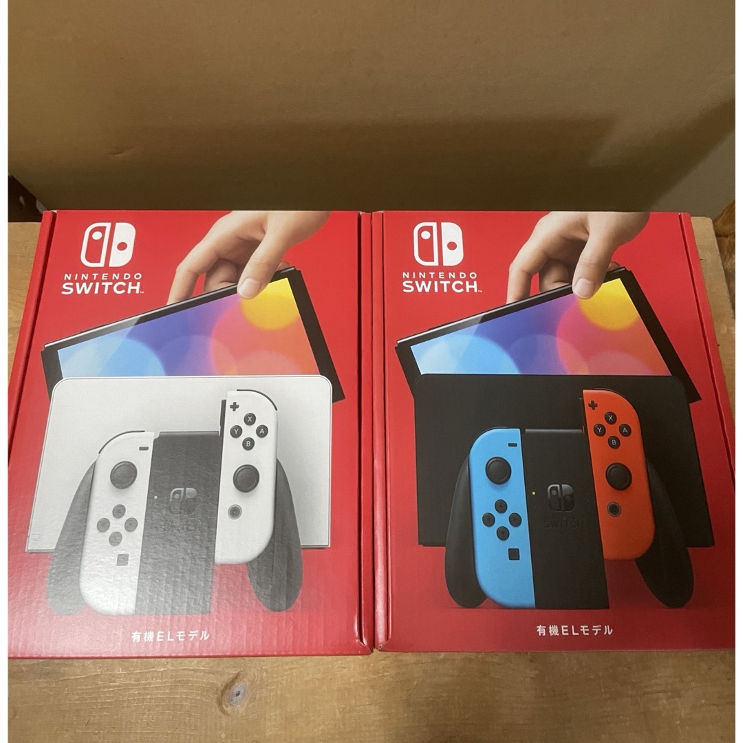 ☆新品☆ Nintendo Switch  ホワイト1台　ネオン1台