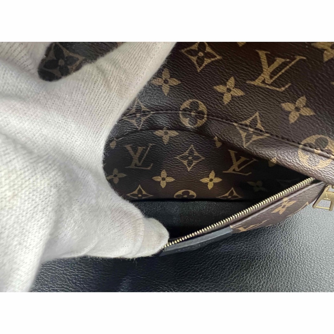 LOUIS VUITTON(ルイヴィトン)の★ルイヴィトン★M44874★モノグラム★パームスプリングスバックパックMM レディースのバッグ(リュック/バックパック)の商品写真