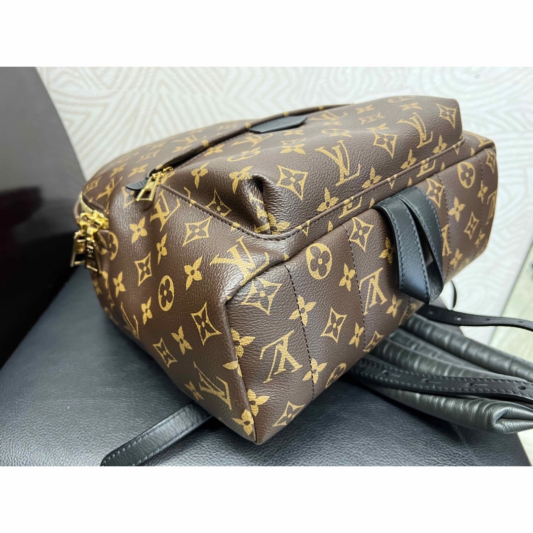 LOUIS VUITTON(ルイヴィトン)の★ルイヴィトン★M44874★モノグラム★パームスプリングスバックパックMM レディースのバッグ(リュック/バックパック)の商品写真