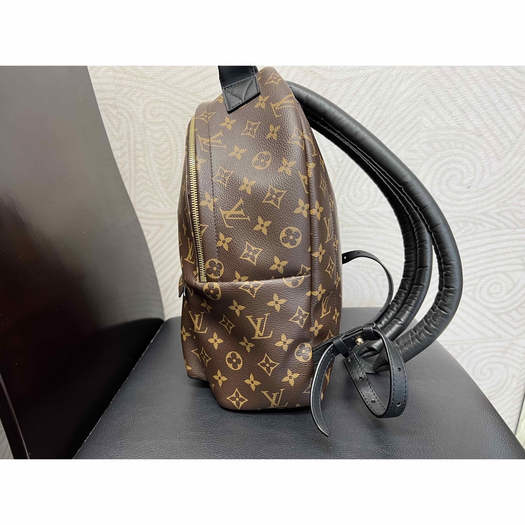 LOUIS VUITTON(ルイヴィトン)の★ルイヴィトン★M44874★モノグラム★パームスプリングスバックパックMM レディースのバッグ(リュック/バックパック)の商品写真