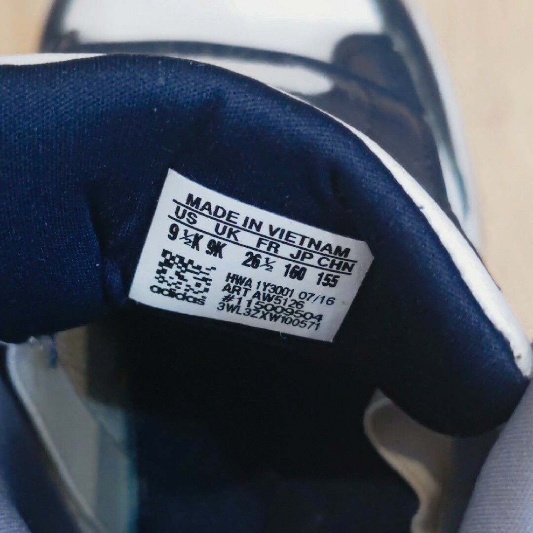 adidas(アディダス)のadidas　キッズ　ハイカットスニーカー　16cm キッズ/ベビー/マタニティのキッズ靴/シューズ(15cm~)(スニーカー)の商品写真