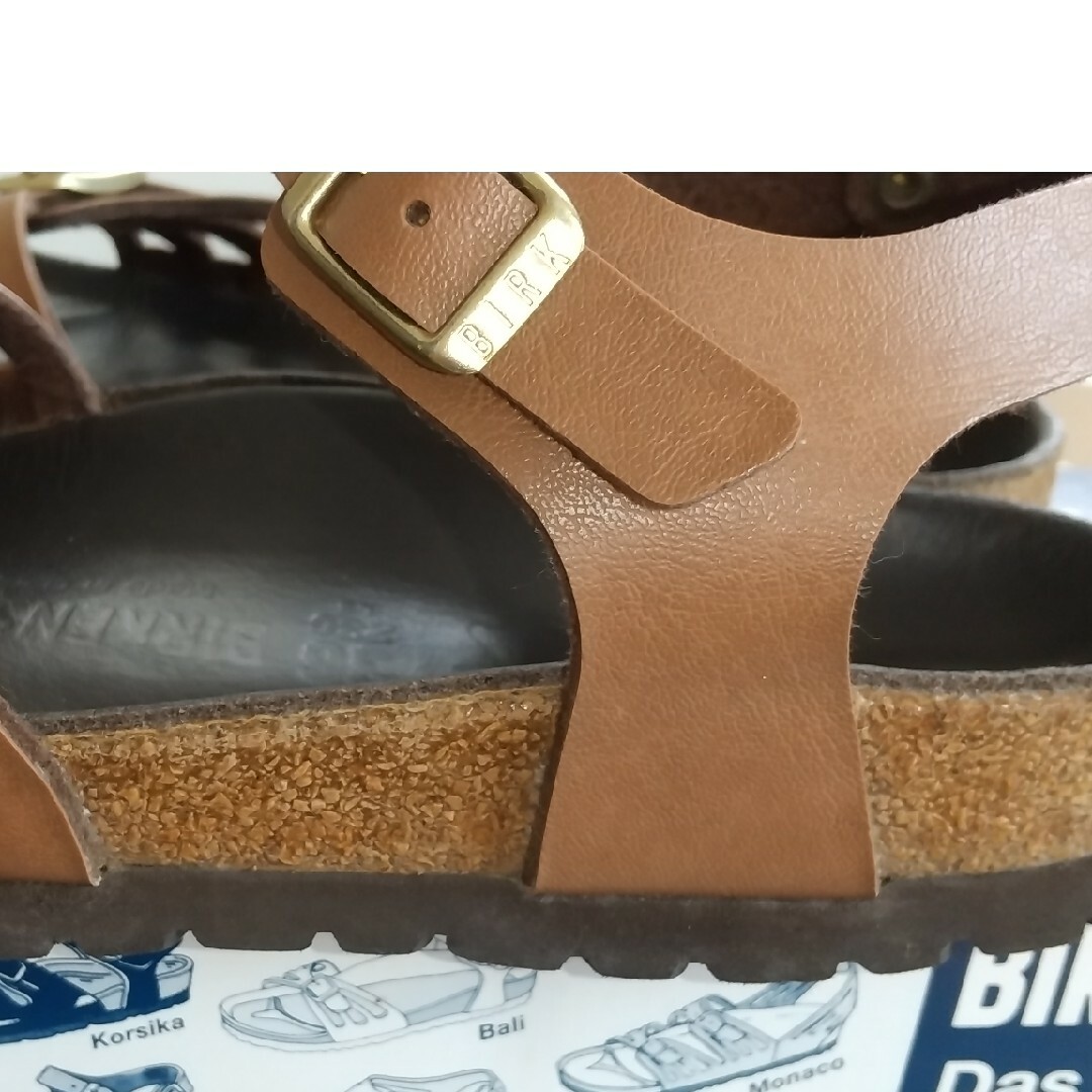BIRKENSTOCK(ビルケンシュトック)の専用です　ビルケンシュトック　36　濃いめのキャメル レディースの靴/シューズ(サンダル)の商品写真