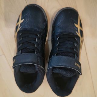 アシックス(asics)の年末値下げ　asics　サッカーシューズ　black　20cm(シューズ)