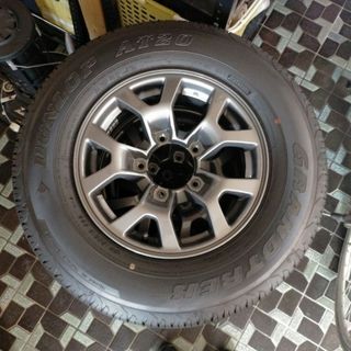 ダンロップ(DUNLOP)のスズキ　ジムニー　新車外し ダンロップ　グランドトレック　195/80Ｒ15(タイヤ・ホイールセット)