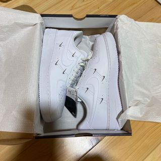 ナイキ(NIKE)のNIKE air force1 07LX 新品　28cm(スニーカー)