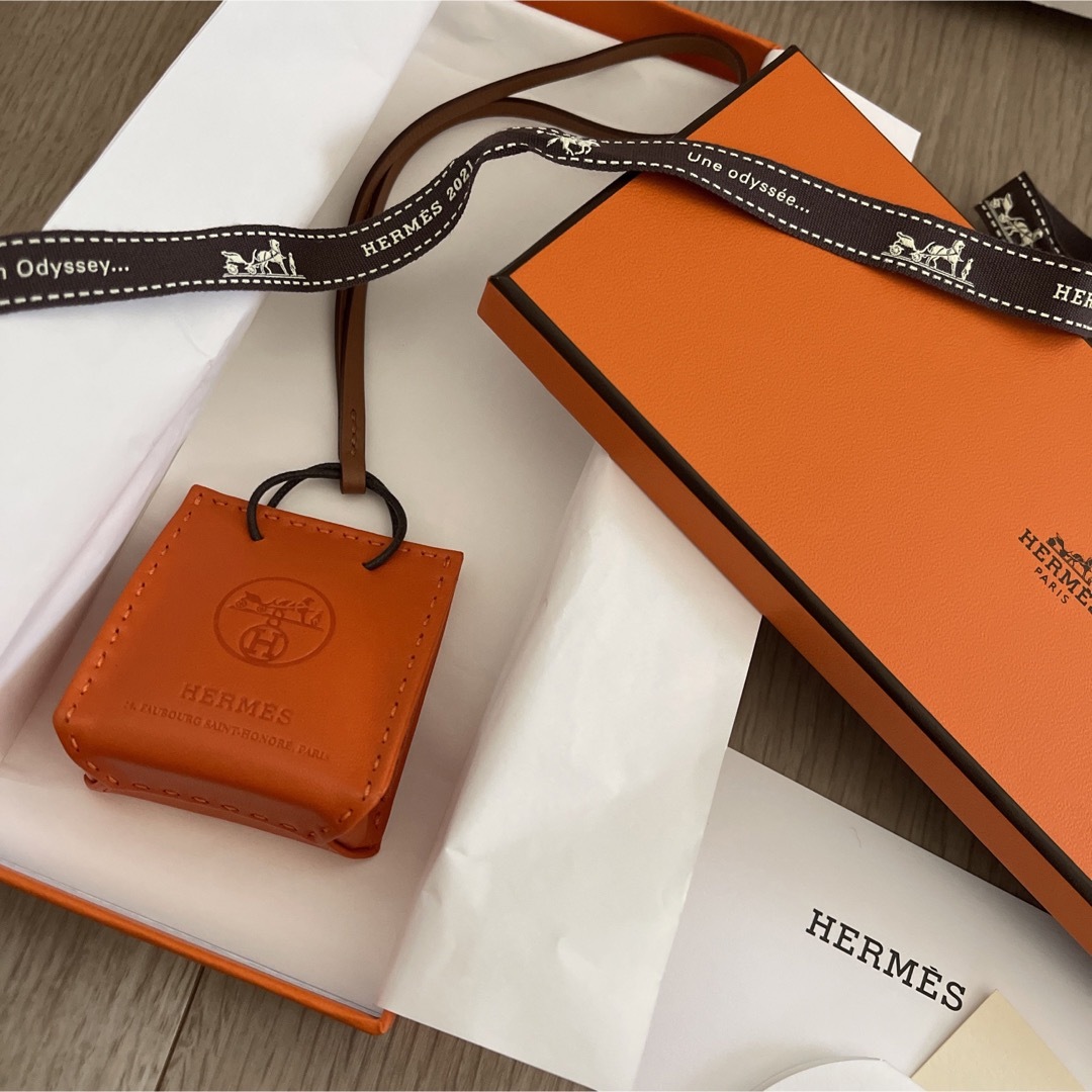 ☆新品未使用☆HERMESエルメス ショッパーチャーム オレンジ | フリマアプリ ラクマ