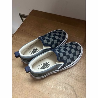 ヴァンズ(VANS)の【お値下げ★】vans キッズ18cm スリッポン　新品未使用(スニーカー)