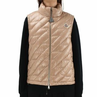 モンクレール(MONCLER)の【BEIGE】モンクレール ダウンベスト (ダウンベスト)