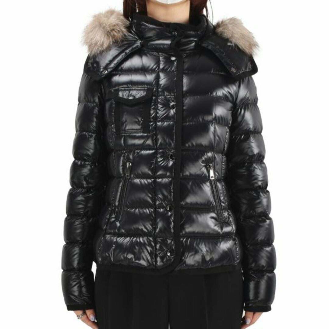 MONCLER(モンクレール)の【BLACK】モンクレール ダウンジャケット レディースのジャケット/アウター(ダウンジャケット)の商品写真