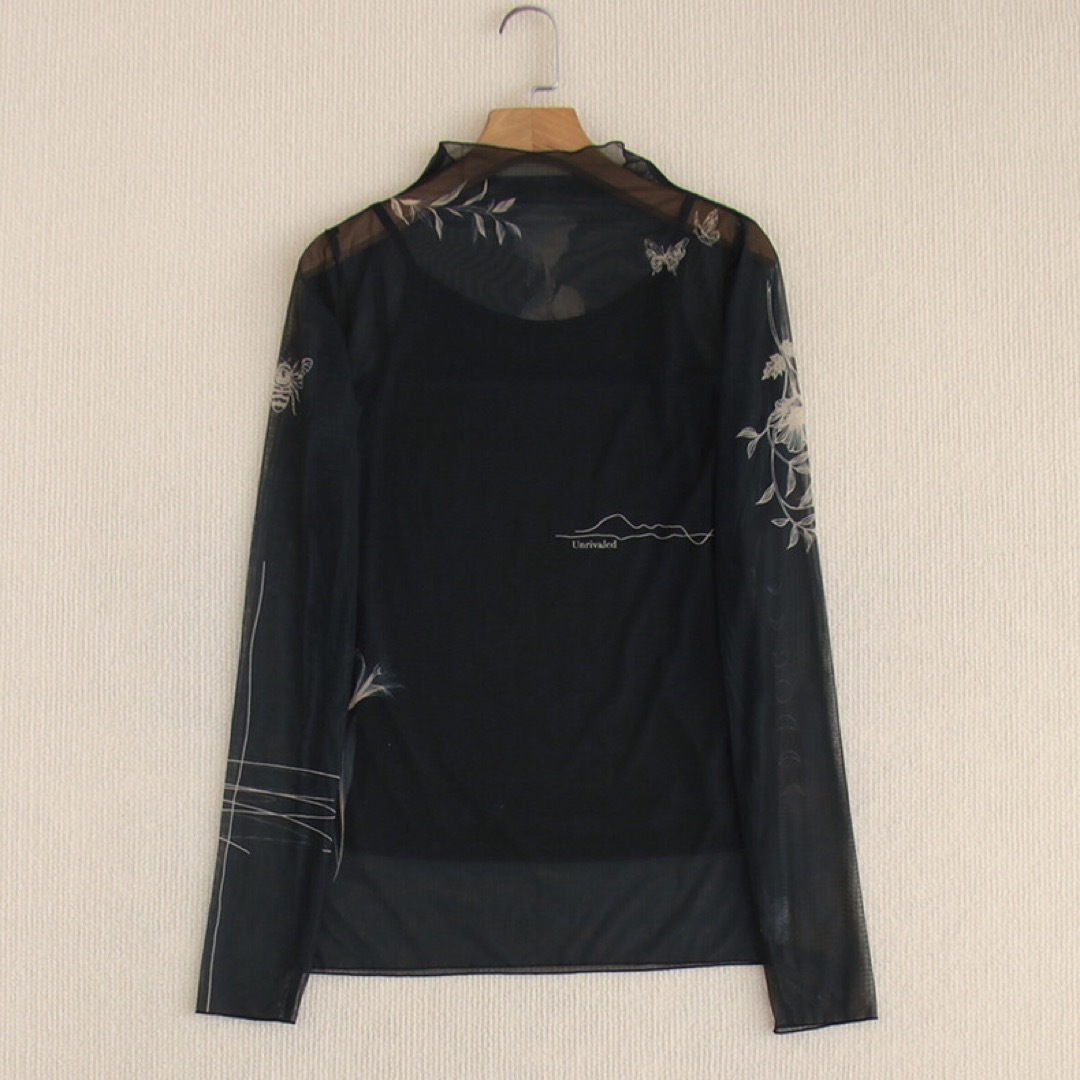 Ameri MEDI FLOWER TATTOO SHEER TOP ブラック