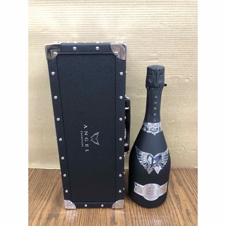 O-126 未開栓【エンジェル シャンパン ブリュット ブラック 箱付き】(シャンパン/スパークリングワイン)