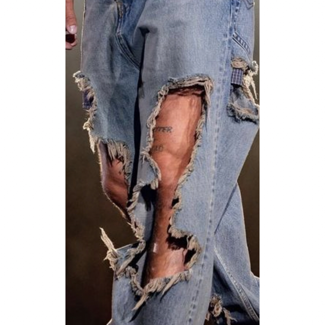 BALENCIAGA - Justin Bieber着用 デストロイ デニムパンツの通販 BALENCIAGA - Justin Bieber着用 デストロイ デニムパンツの通販