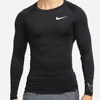 ナイキ(NIKE)のNIKE  プロ　ドライフィット　ロングスリーブ　トップ(Tシャツ/カットソー(七分/長袖))