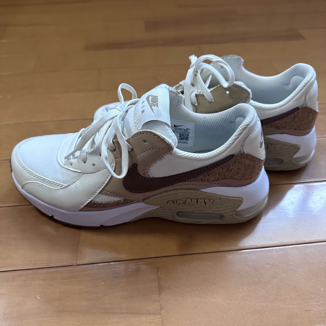 【NIKE】 ナイキ  エアマックス エクシー WDJ1975  23.5