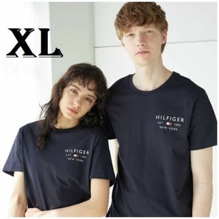 トミーヒルフィガー(TOMMY HILFIGER)の専用　2枚　スモールロゴTシャツ ネイビーとホワイト XLサイズ(Tシャツ/カットソー(半袖/袖なし))