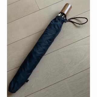 紳士用折りたたみ傘　袋付き　紺色　ネイビー  (傘)