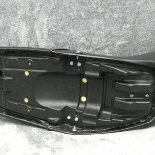 RZ 黒皮 三段シート/補強入りRZ250 RZ350ブラック4L3 4U0