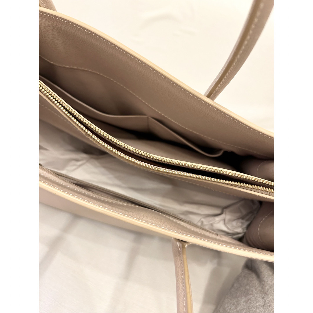 Furla(フルラ)の【美品】フルラ　トートバッグ(ピンクベージュ) レディースのバッグ(トートバッグ)の商品写真