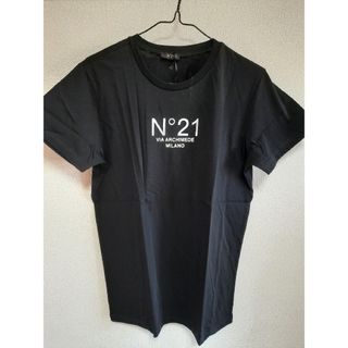 ヌメロヴェントゥーノ(N°21)の⭐新品　N°21 大人気ロゴ Tシャツ 16Y　ブラック(Tシャツ(半袖/袖なし))