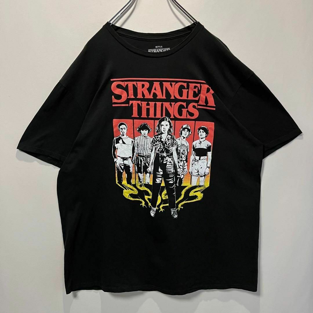 ストレンジャーシングス  Tシャツ シーズン3 ブラック　XLサイズ　古着　SF メンズのトップス(Tシャツ/カットソー(半袖/袖なし))の商品写真